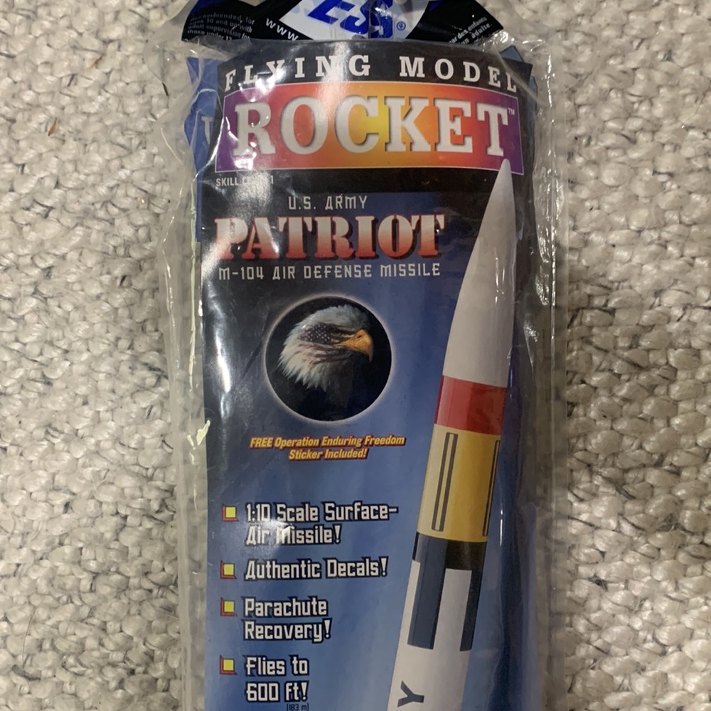 Model Rocket - Picture 2 of 5